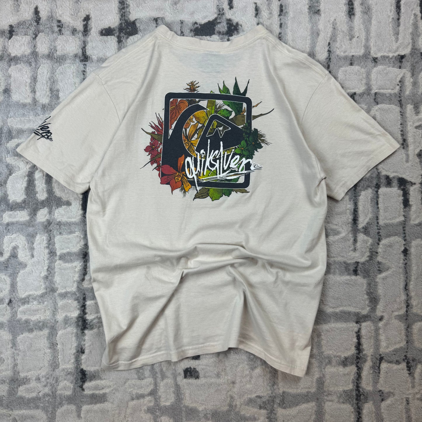 Vintage Quiksilver T-shirt Cream S